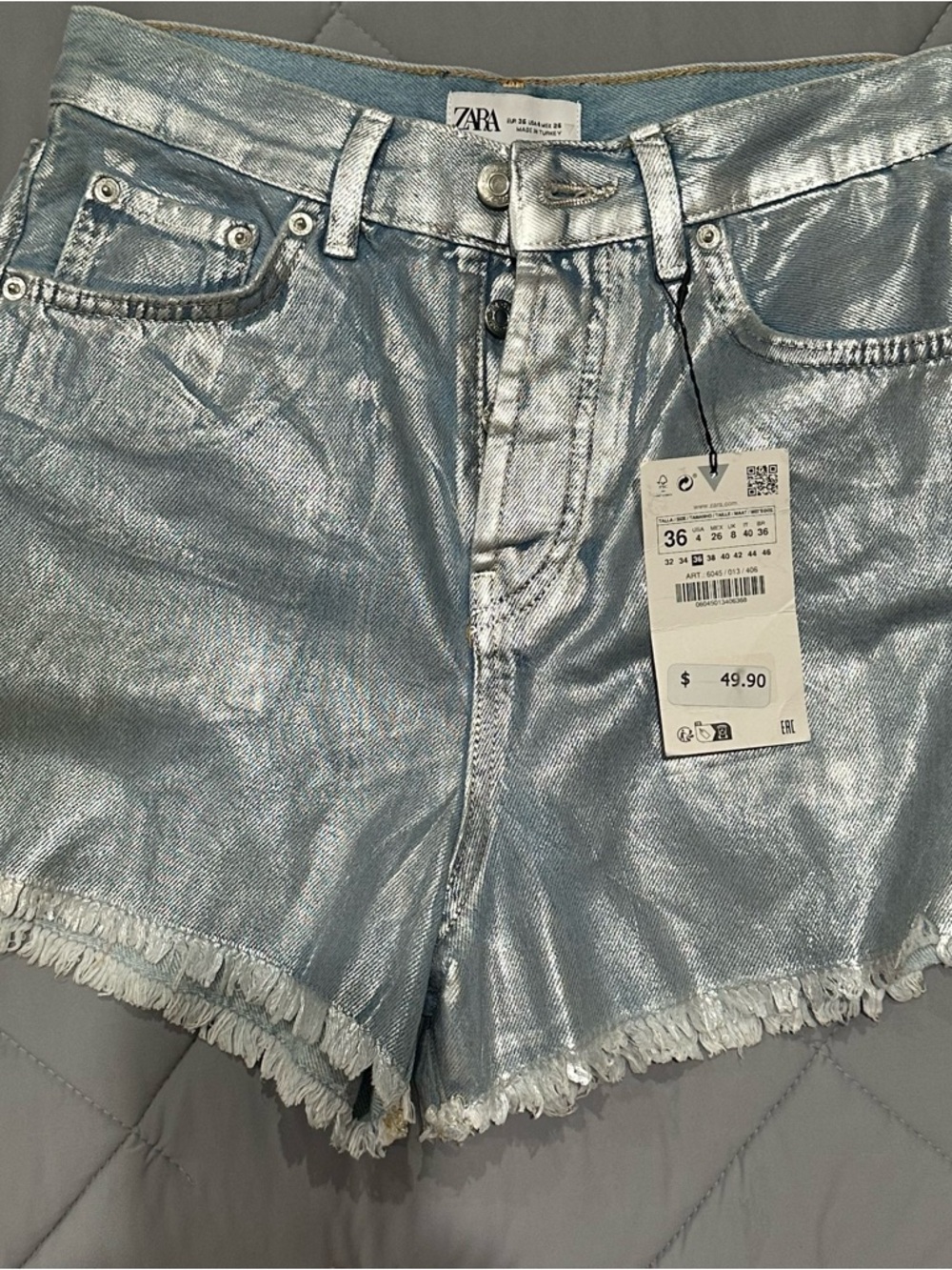 Zara Silver-Blue Metallic High-Waist Denim Shorts - Picture 6 of 9